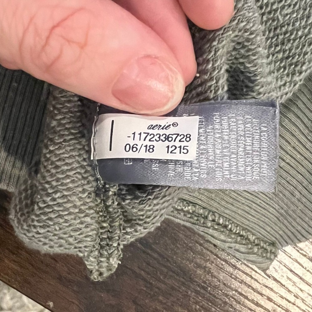 Aerie Oversized Crewneck Sweatshirt Sage Green Pullover Small - Picture 5 of 5